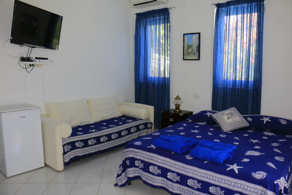 بونسا Cala Cavone Guest House المظهر الخارجي الصورة