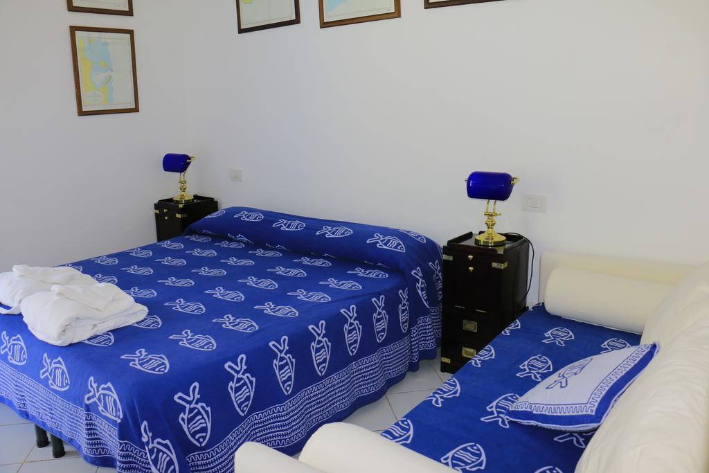 بونسا Cala Cavone Guest House المظهر الخارجي الصورة