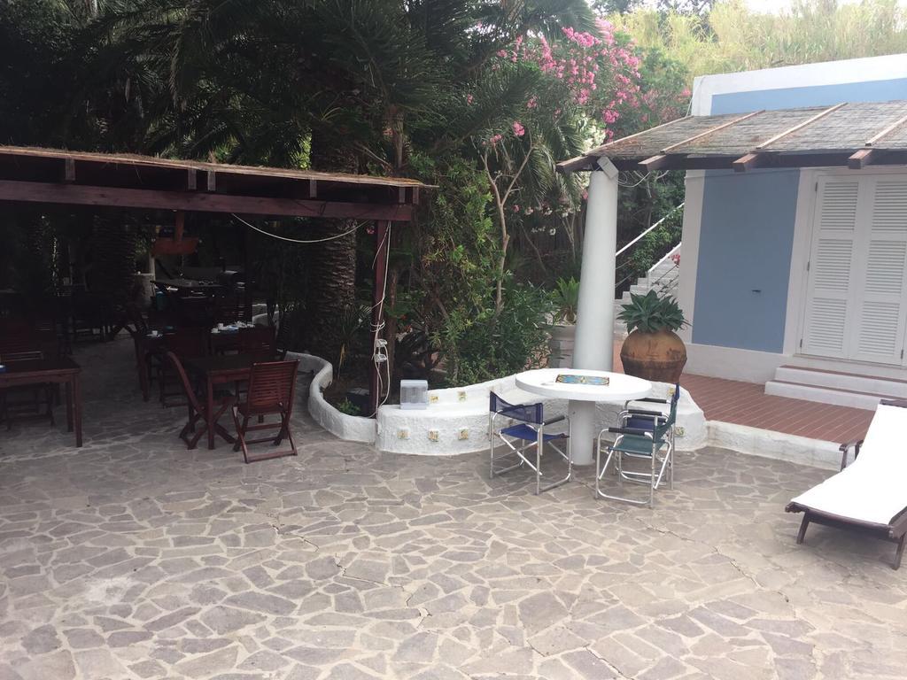 بونسا Cala Cavone Guest House المظهر الخارجي الصورة